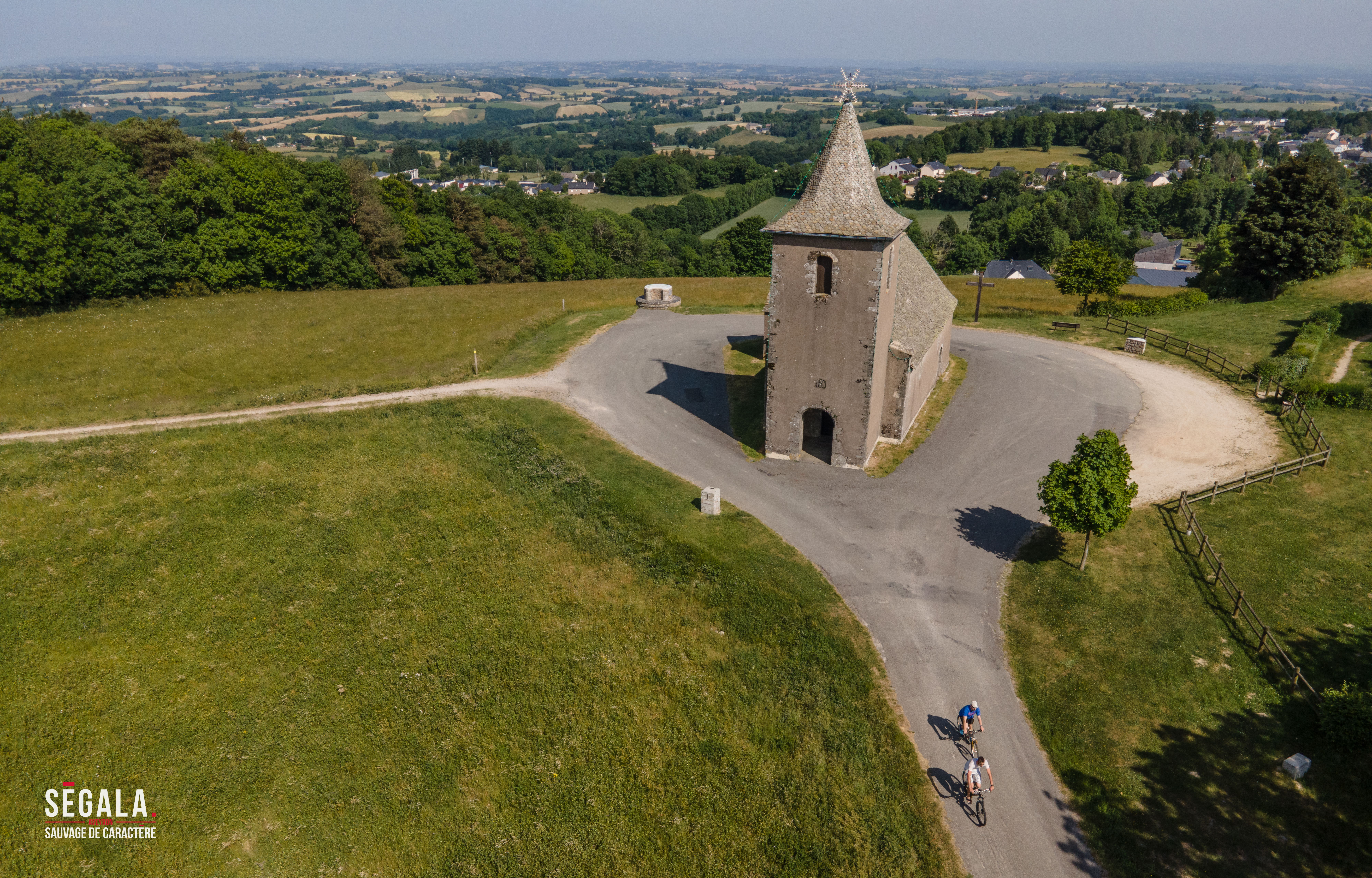 Le Chemin de Bleys et la Chapelle Saint Jean Baptiste de Modulance