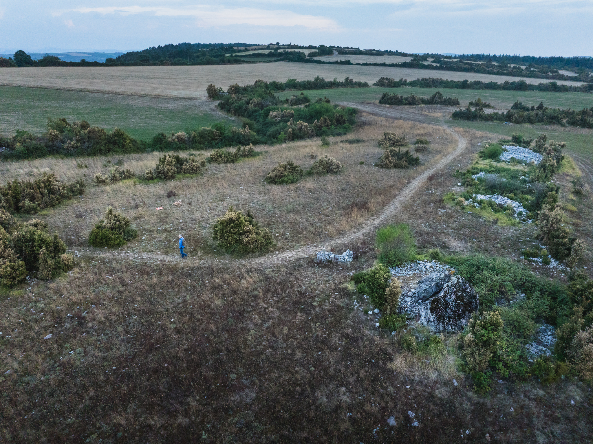 De St-Jean-d'Alcas au plateau de Mascourbe
